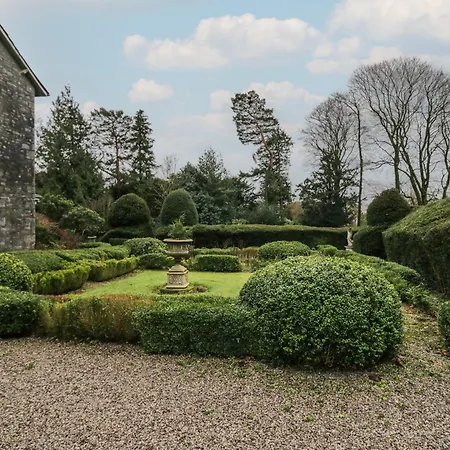 Holiday home Summerhow Retreat